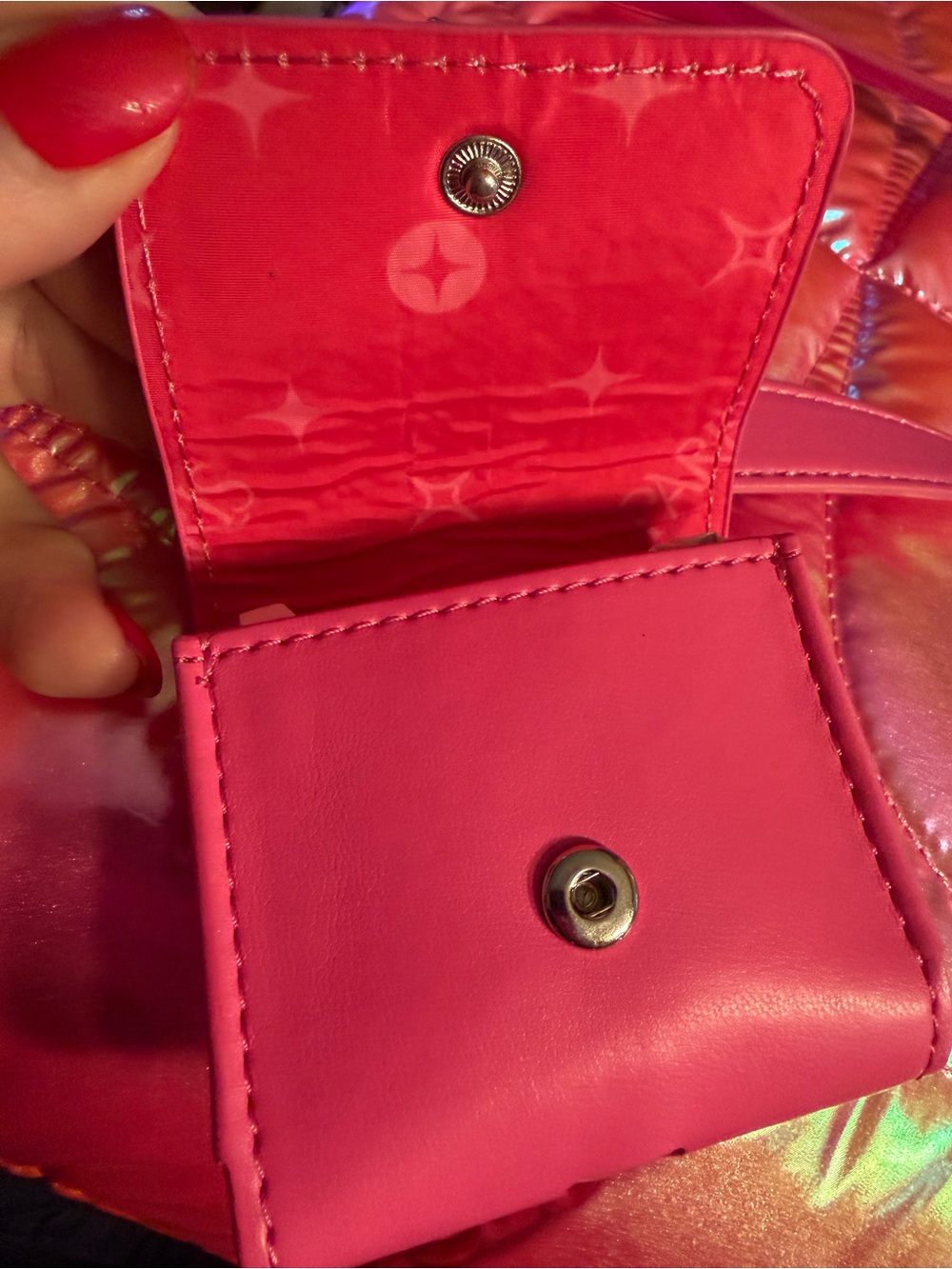 Paris Hilton NWT Casson Pink Puffy Quilted Oversized Tote with Chain Strap P262 - Picture 10 of 12